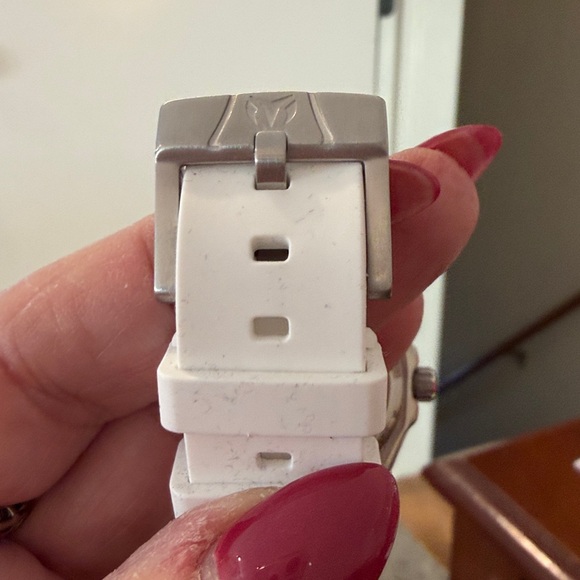 TechnoMarine Invicta White Silver Watch - Picture 3 of 4